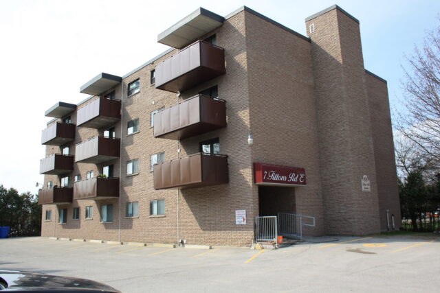 1 Bedroom Apartment- Available Now